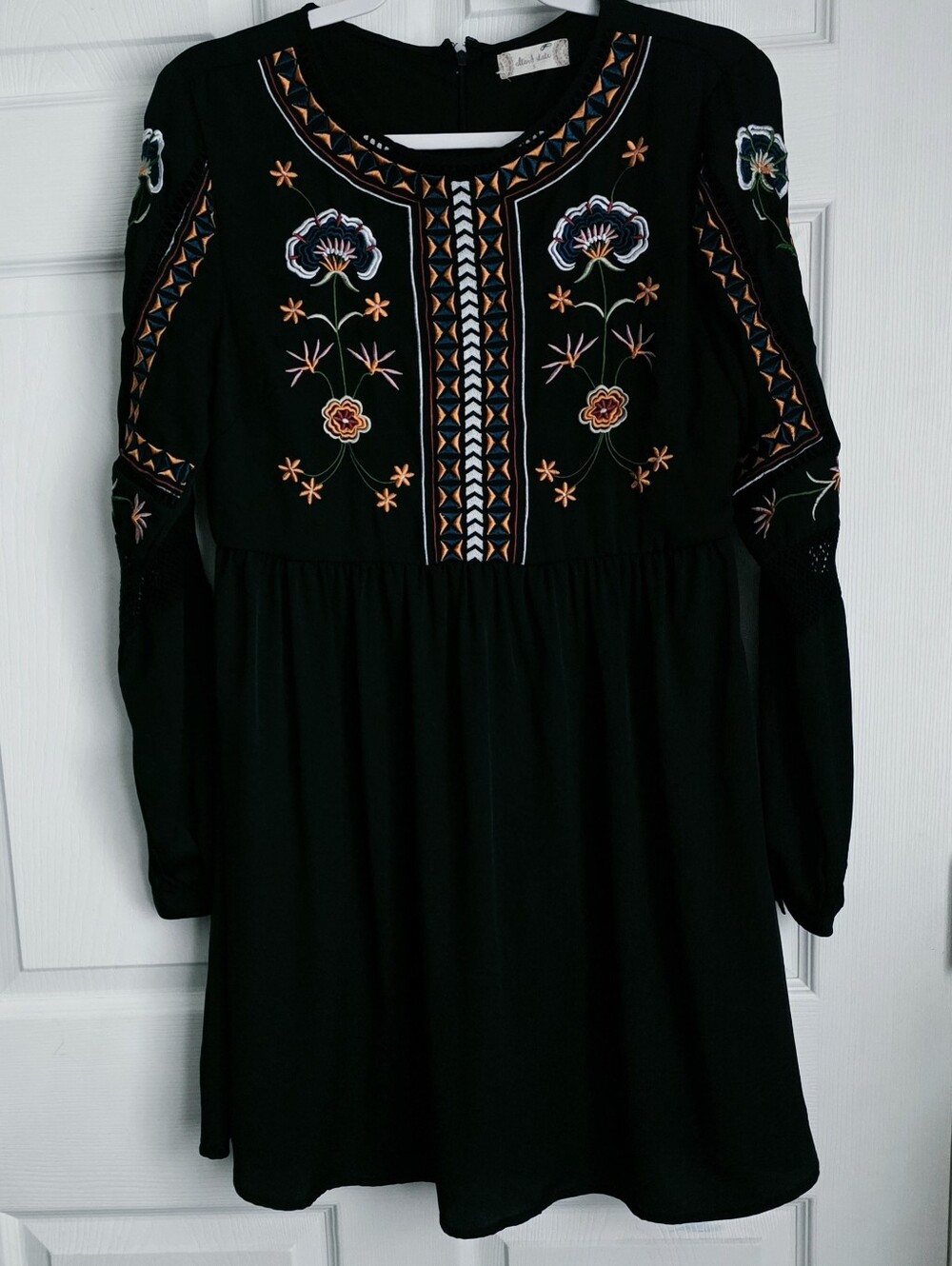 Altar’d State Black Embroidered Folk Floral Babydoll Dress S Whimsigoth Boho